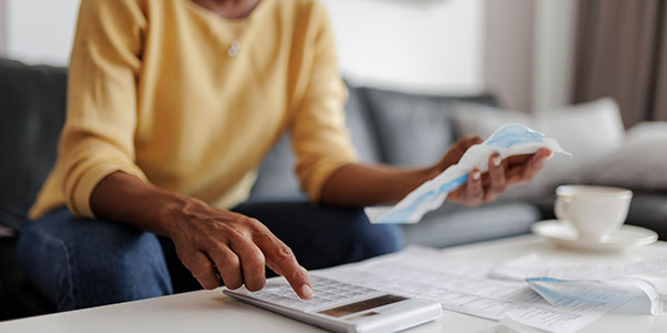 7 Tips for living on a single income_14 images