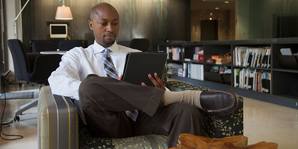 Understanding overdraft insurance_14 inages