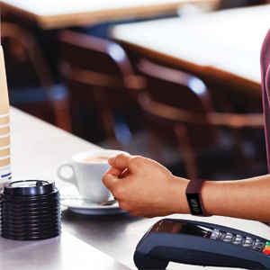 Fitbit Pay content tile